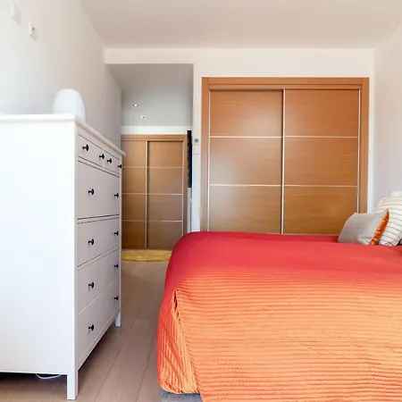 Spacious 2 Bedroom With Sea View By Lisbeyond Апартаменты