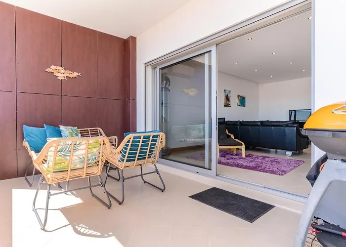 アパート Spacious 2 Bedroom With Sea View By Lisbeyond ラゴス