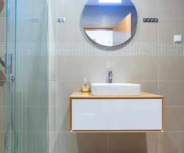 Spacious 2 Bedroom With Sea View By Lisbeyond アパート *