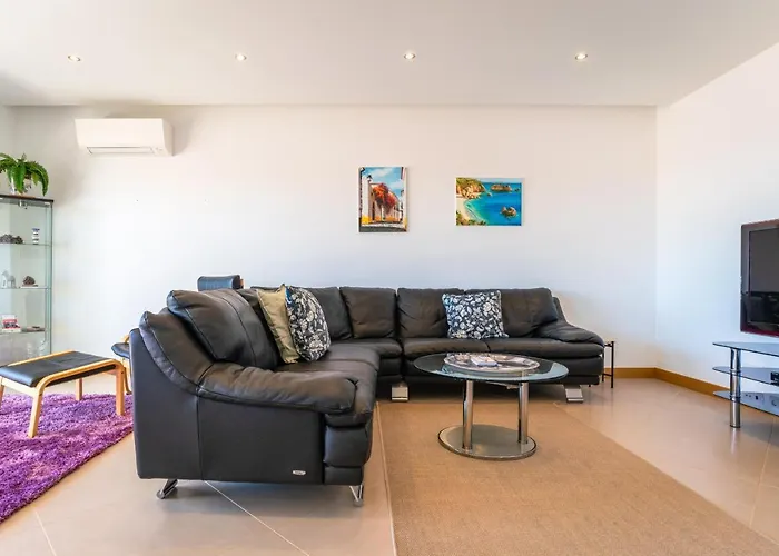 Spacious 2 Bedroom With Sea View By Lisbeyond アパート *