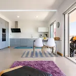 Lägenhet Spacious 2 Bedroom With Sea View By Lisbeyond