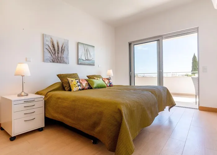 Spacious 2 Bedroom With Sea View By Lisbeyond 公寓 *